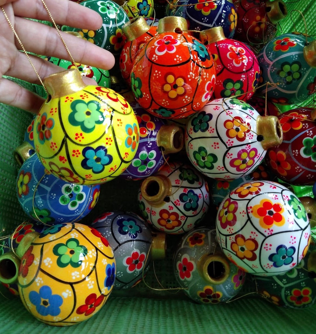 Ornament bundle 6pcs